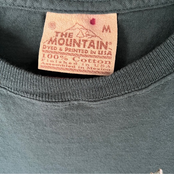 The Mountain T-shirt 100% Cotton Moose Bear Canoe Men’s Size Medium - Picture 2 of 6